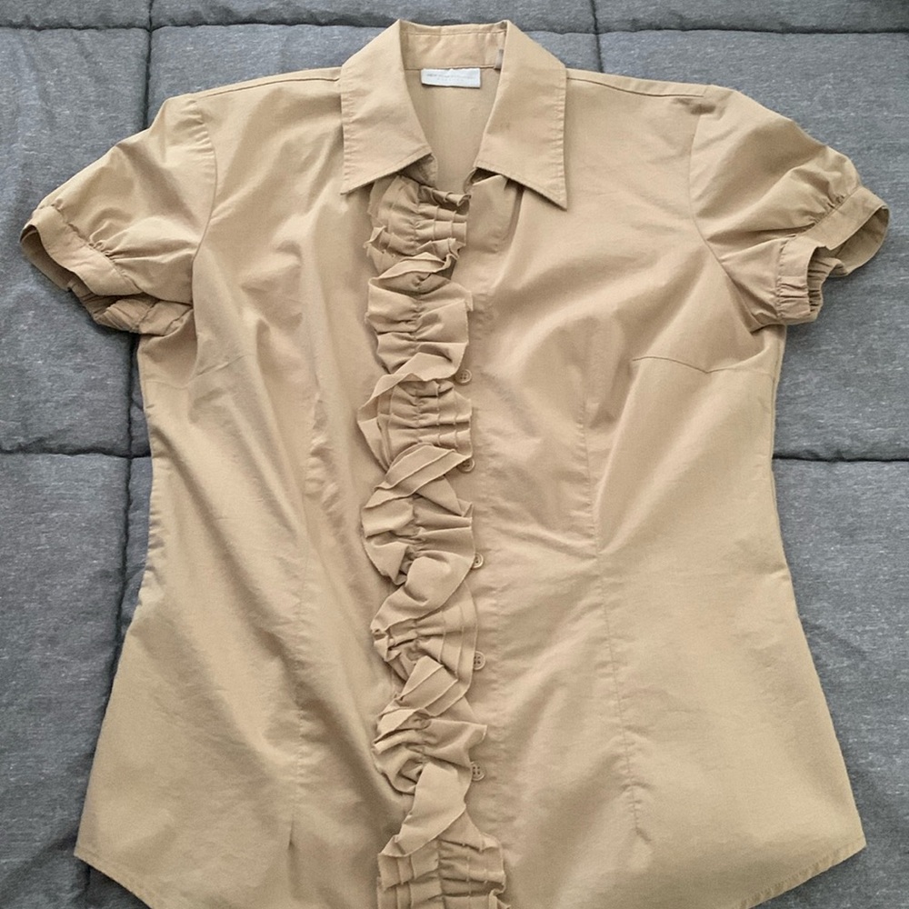 New York & company tan blouse